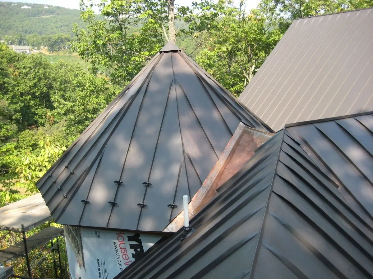 Professional Roof Tarp Installation by Craftsman Roofing in Peralta Hills